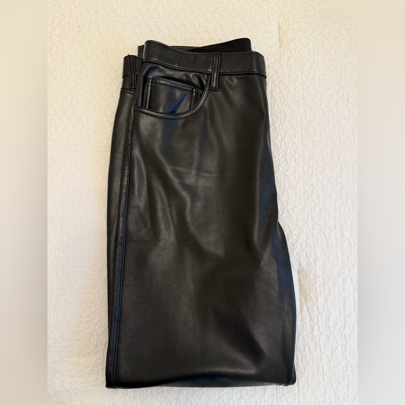 Abercrombie & Fitch 90s Straight Ultra High Rise Faux Leather Pants Size 33/16L - Picture 7 of 7